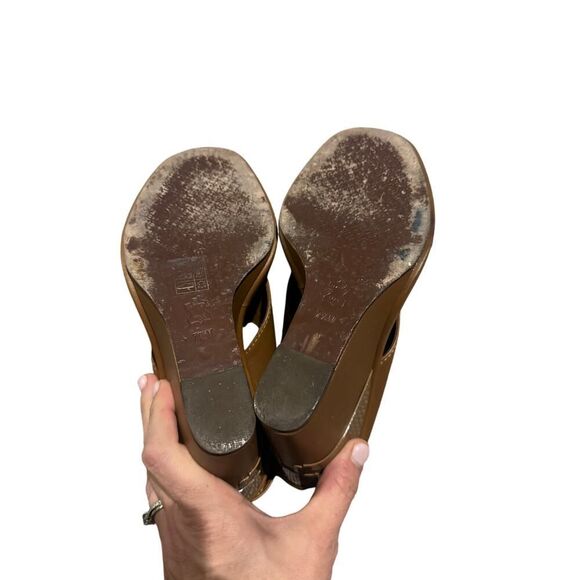 Tory Burch Gabrielle Wedge Sandals Sz. 7.5 - Picture 10 of 10